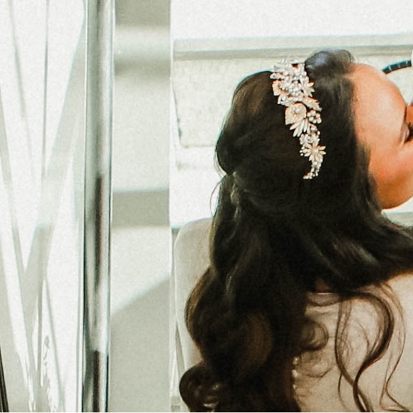 Bel Aire Bridal Statement gold/copper/rhinestone Tiara - Picture 11 of 13